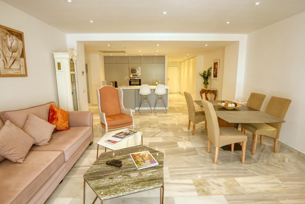 Playas Del Duque, Puerto Banus, Golf .Playa Y Compras Apartment Marbella Exterior photo