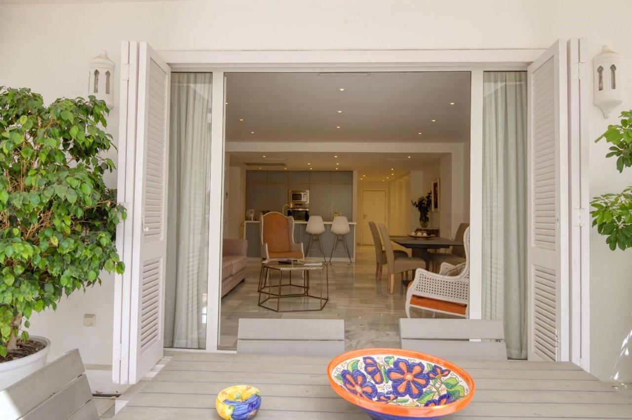 Playas Del Duque, Puerto Banus, Golf .Playa Y Compras Apartment Marbella Exterior photo